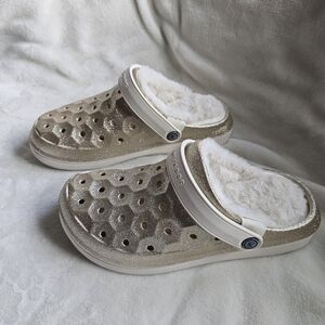 Joybees Gold Fuzzy Lined Clogs